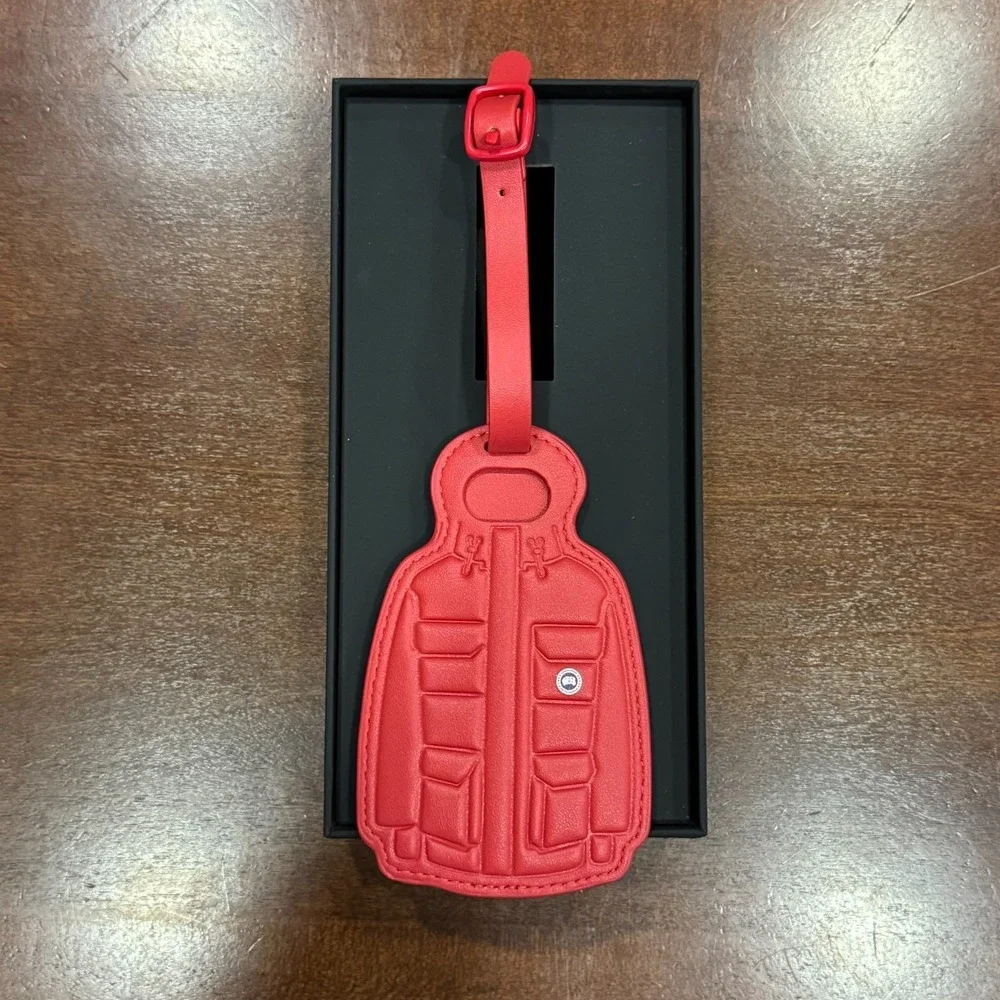 Canada Goose Red Leather Parka Luggage Tag Travel ID Holder w/ Box